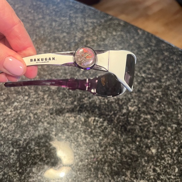 Bakugan themed sunglasses childrenThey have small scuff & Oakley look alike pair - Picture 2 of 12